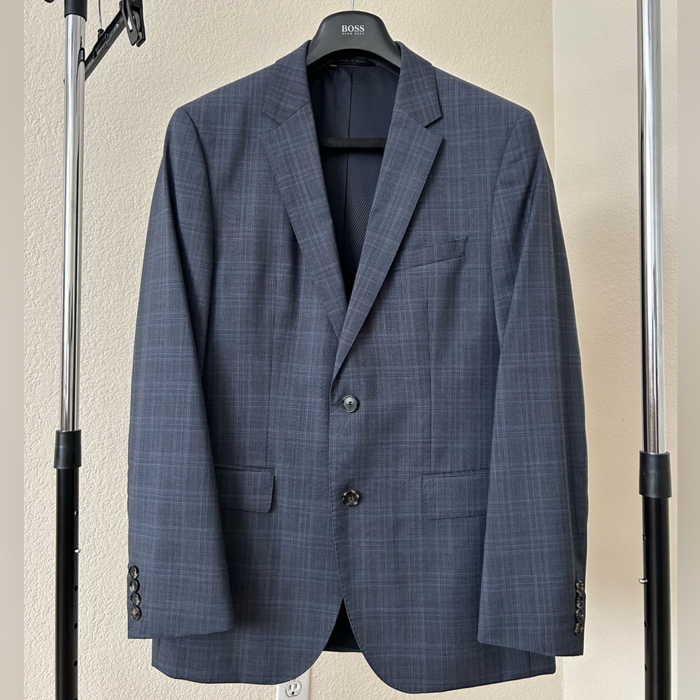 Hugo Boss Dark Gray and Blue Plaid Suit Jacket